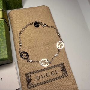 Gucci Silver Logo Link Bracelet